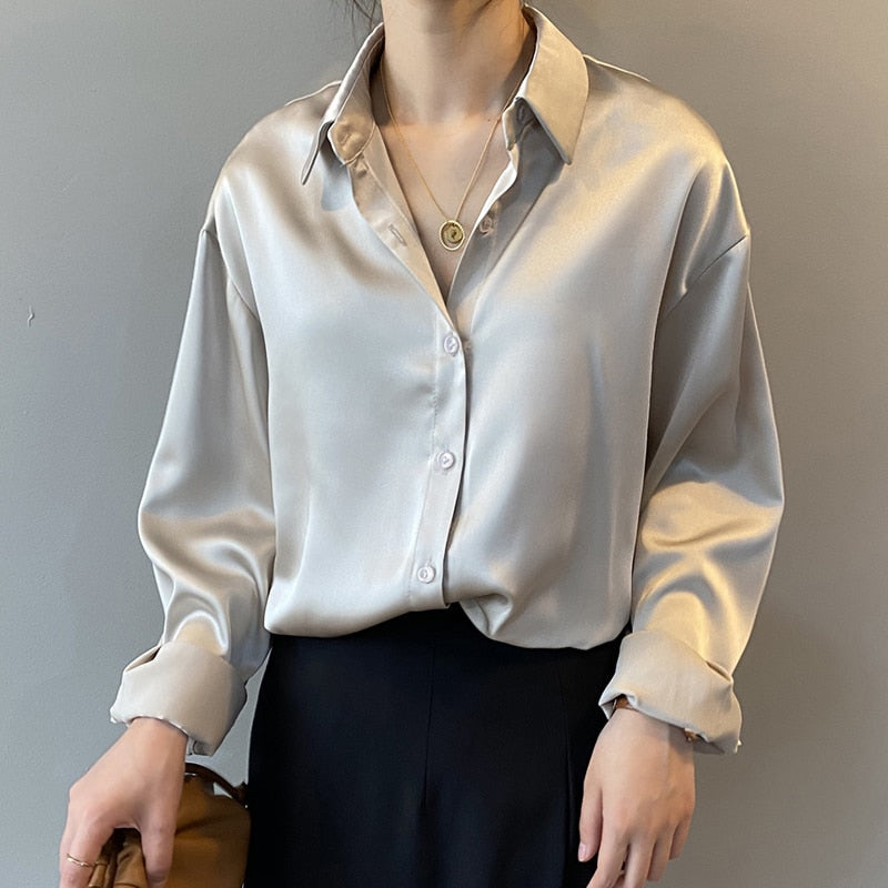 Women Blouse | Vintage Inspired Classic Cut Blouse Silhouette Design